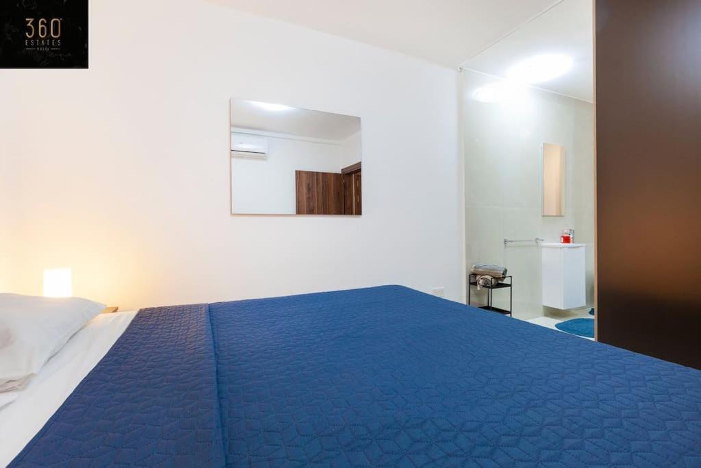Comfy With Terrace, 5 Mins To Sliema Ferries By 360 Estates