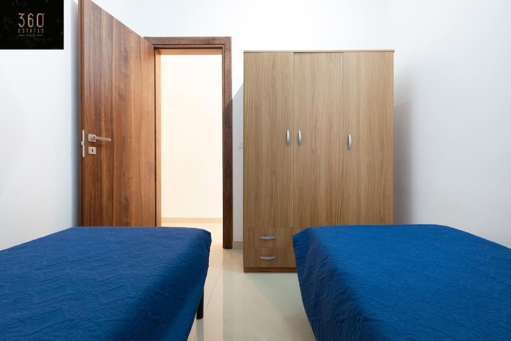 Comfy With Terrace, 5 Mins To Sliema Ferries By 360 Estates * Gzira